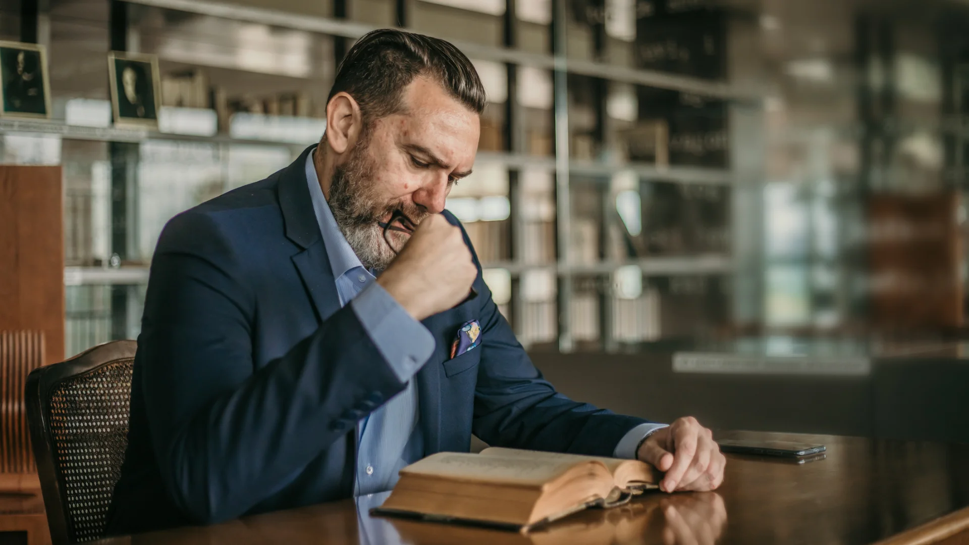 Keeping the Pace: How to Maintain Momentum in Your Story