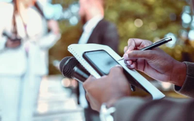Journalists Writing Journalists: Reporting Meets Fiction