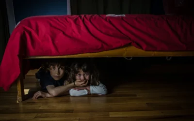 Families Under Threat in Thriller Fiction