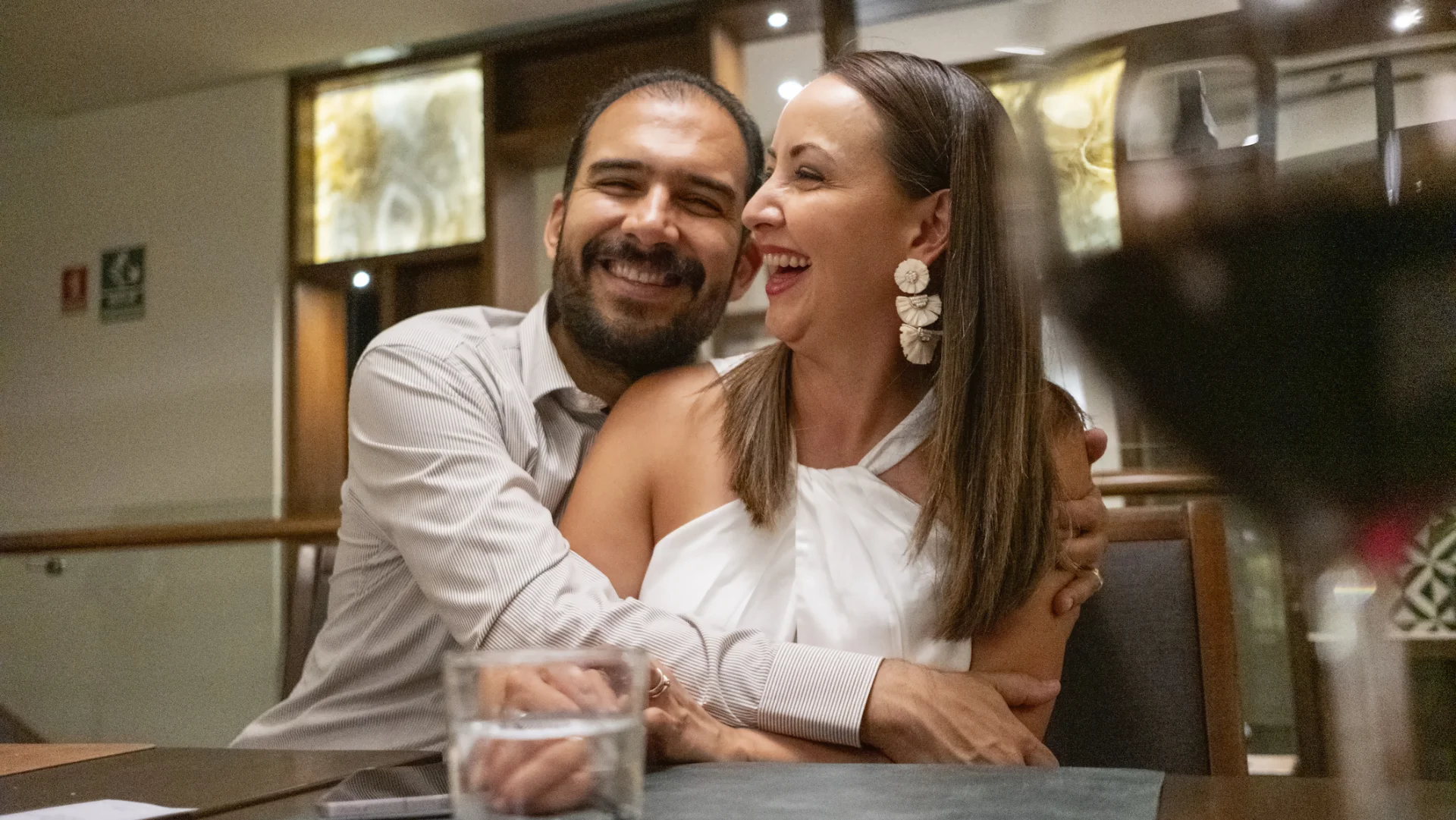 How Romance Stories Win Readers and Publishers